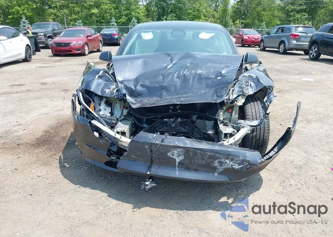 5YJ3E1EB0RF766260: 42417687