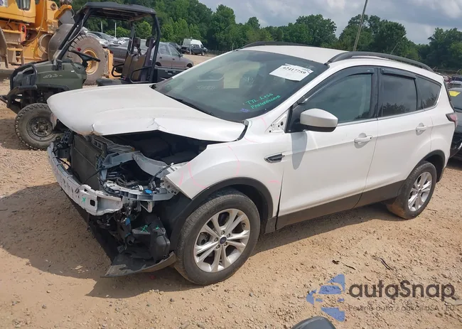 1FMCU9GD6JUC26550: 42417759