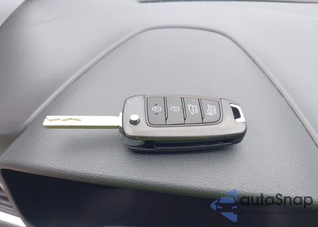 3KPC24A39KE076432: 42417766