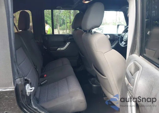 1C4HJWEG2CL117560: 42418997