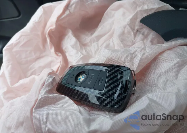 WBA1G9C52GV598985: 42419024