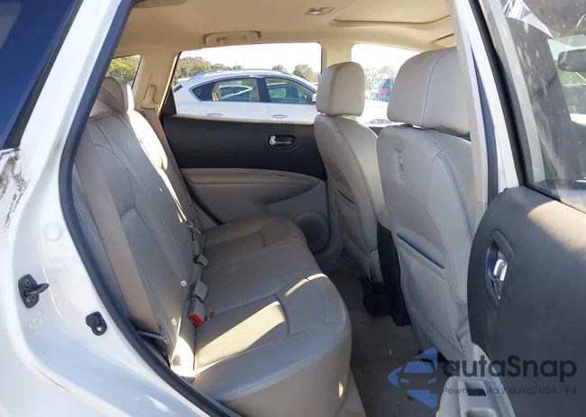 JN8AS58V28W132623: 42419124