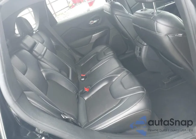 1C4PJLLB8KD313237: 42419237