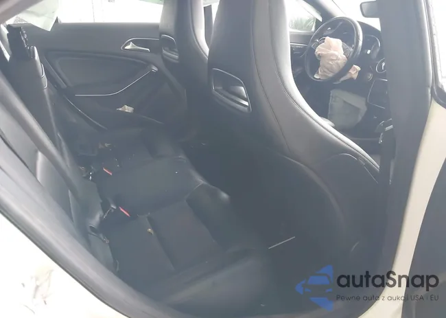 WDDSJ4EB0FN236527: 42419324