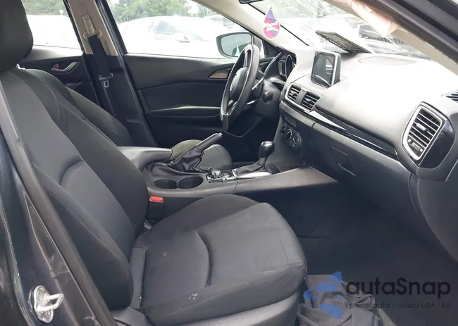 3MZBM1U70FM157878: 42419363