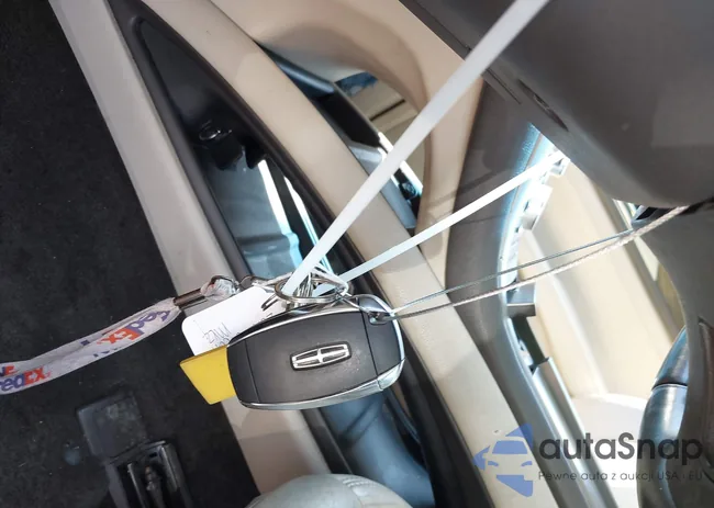 3LN6L5D90HR600628: 42418555