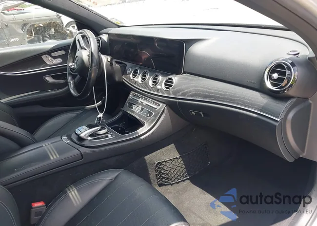 WDDZF6JB0LA709704: 42418632