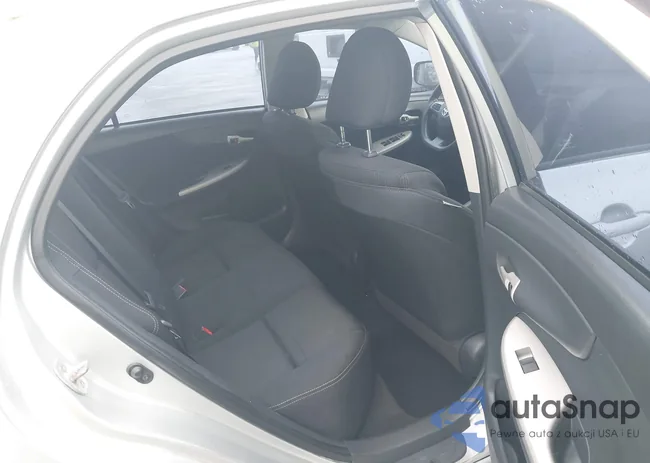 5YFBU4EE8CP058800: 42418640