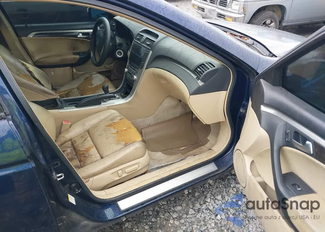 19UUA66287A010114: 42418641