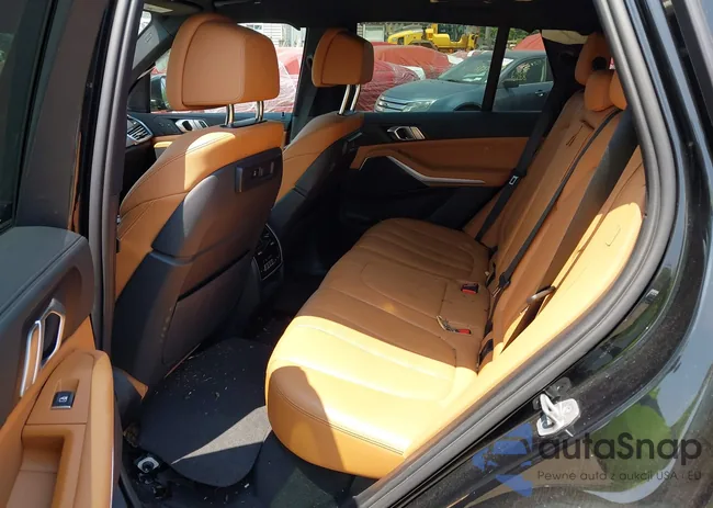 5UXCR6C00N9M03205: 42420055