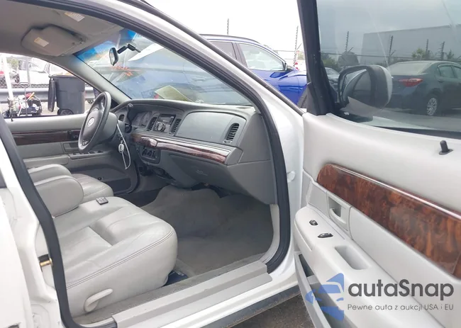 2MEFM74W24X654185: 42420101