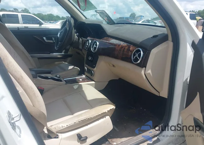 WDCGG5HB8DG054974: 42420144