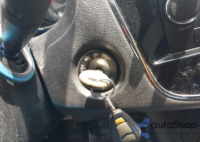 1C3BC4FB4BN562753: 42420334