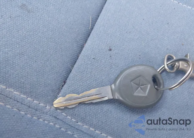 1J4FA59S0YP748057: 42420342