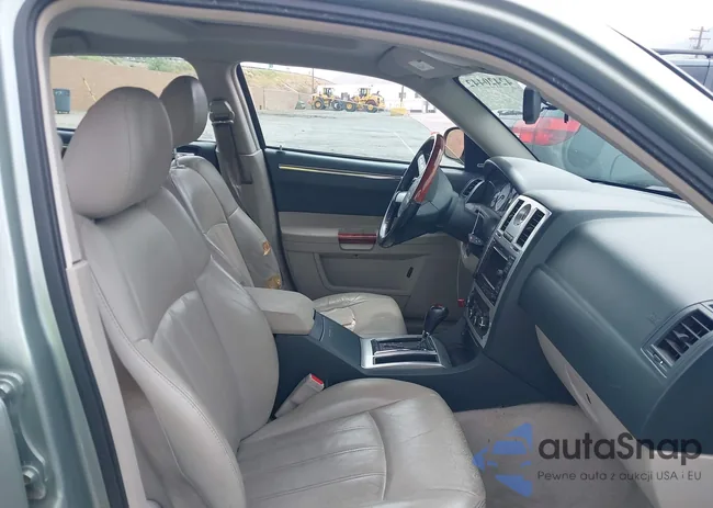 2C3JA63H05H552031: 42420442