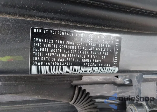 3VW8T7AT8DM832682: 42419453