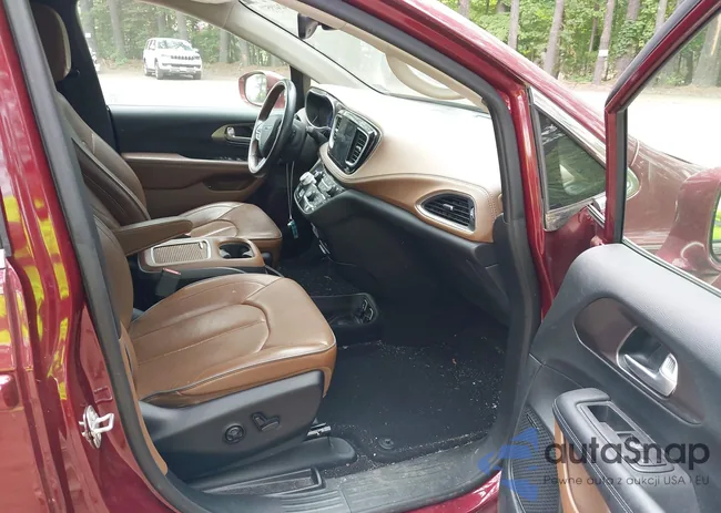 2C4RC1N75JR133614: 42419571