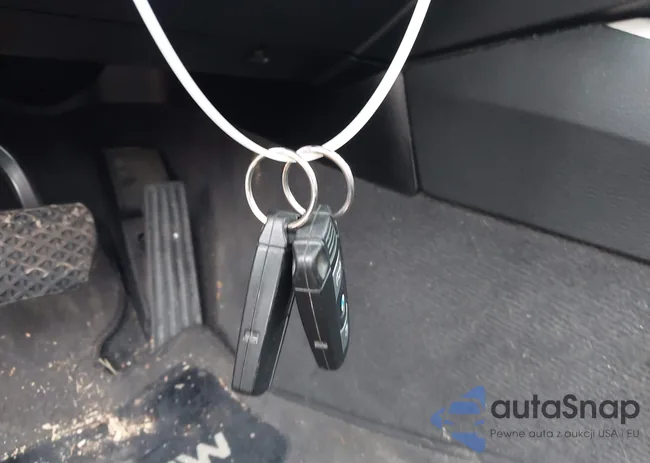 WBAVB33516PS14615: 42419664