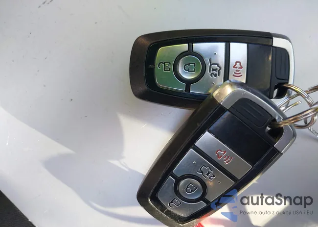 3FA6P0LU4JR249042: 42421073