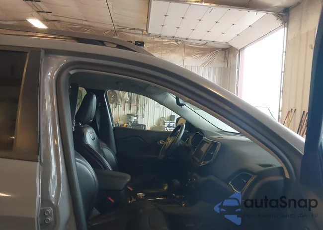 1C4PJMBX6KD364349: 42421410