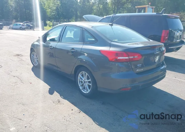 1FADP3F2XGL278894: 42420471