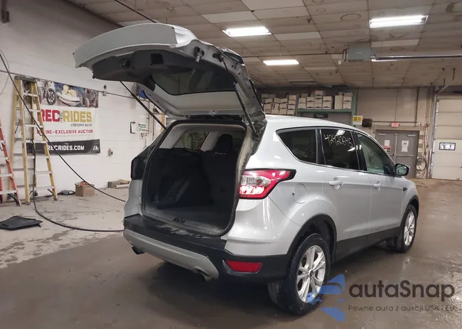 1FMCU9GD7HUE81797: 42420645