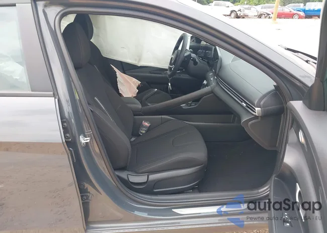 KMHLM4DG4RU691423: 42420663