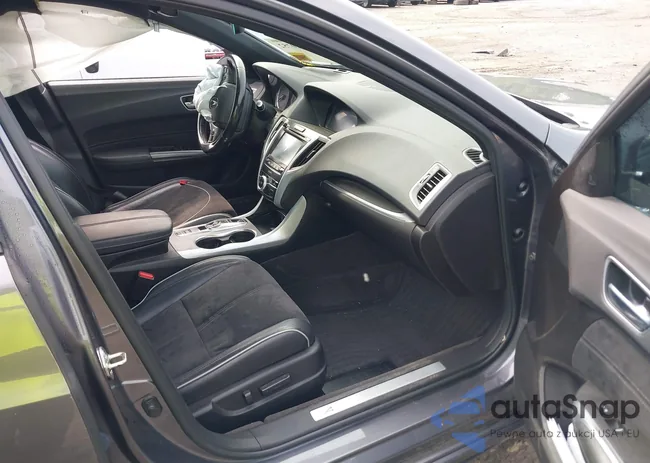 19UUB3F69KA001896: 42420752