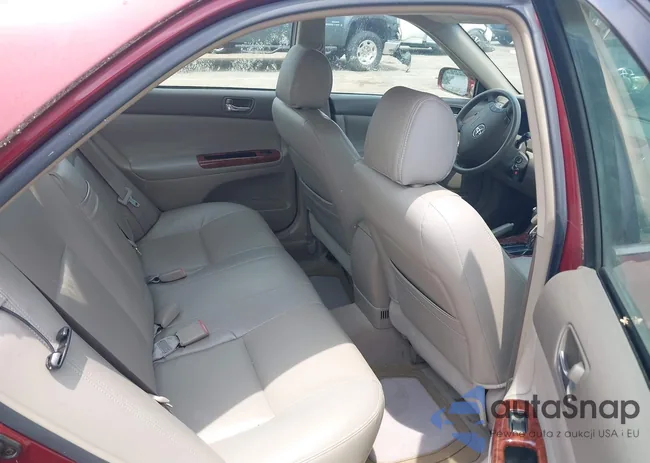 4T1BE32KX6U107838: 42421857