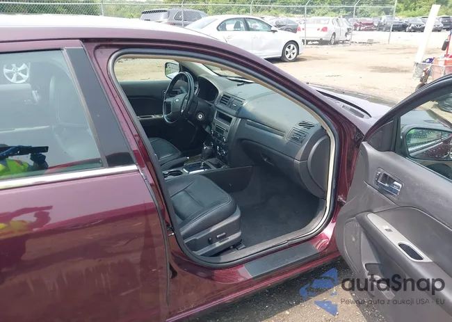 3FAHP0JG0CR295136: 42421932