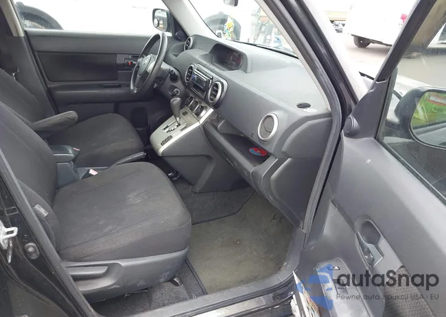 JTLKE50E681008763: 42421977