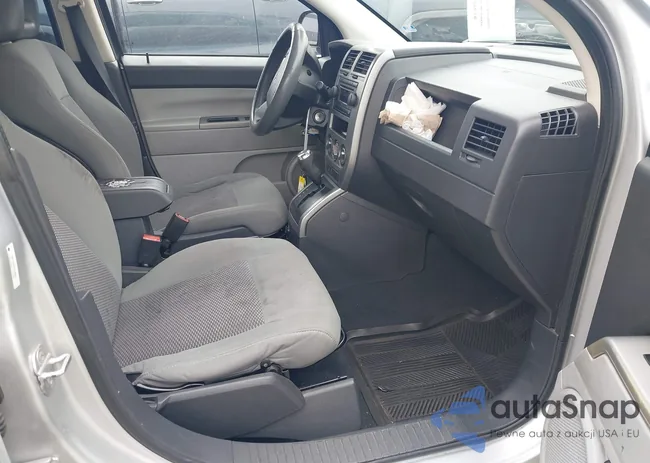 1J8FT47W87D244901: 42422006