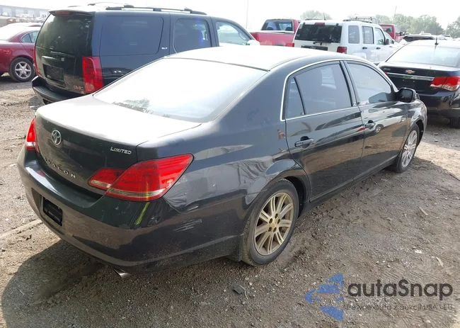 4T1BK36B76U079452: 42422016