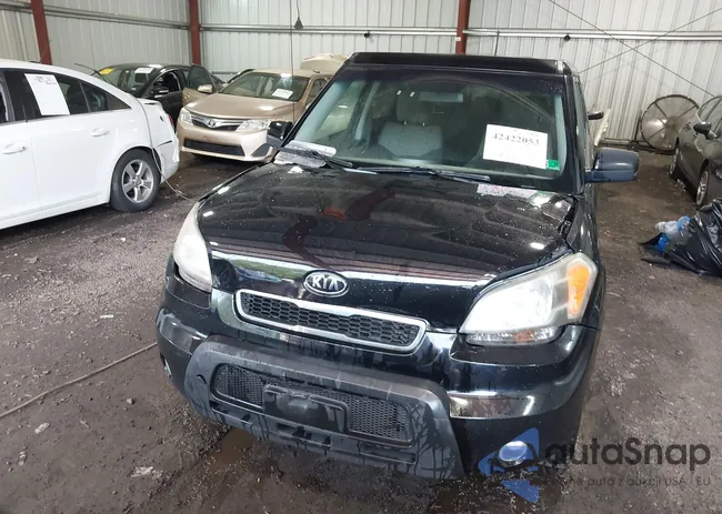 KNDJT2A21A7044007: 42422053