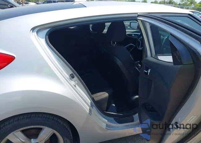 KMHTC6AD7DU173789: 42422054