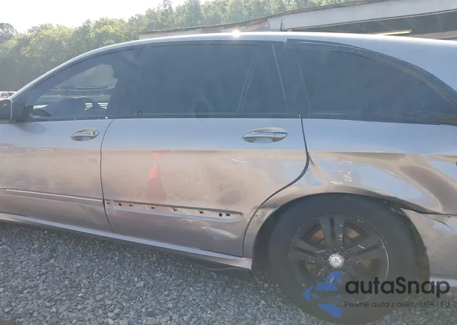 4JGCB65E68A077505: 42422252