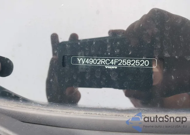 YV4902RC4F2582520: 42421517