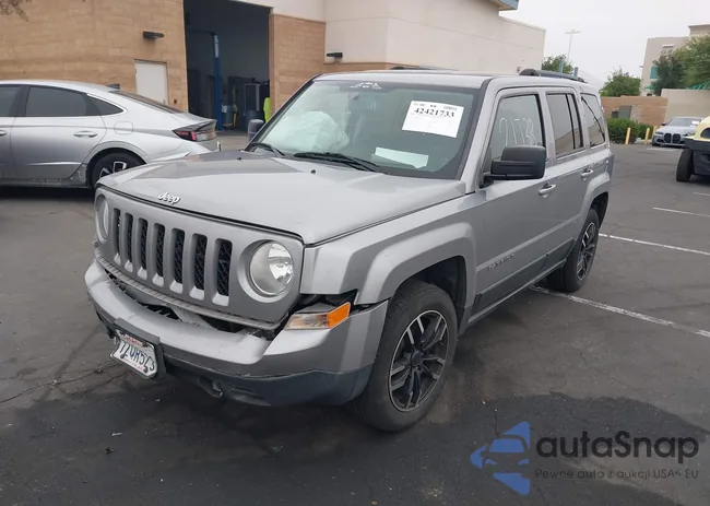 1C4NJPBB6GD710842: 42421733