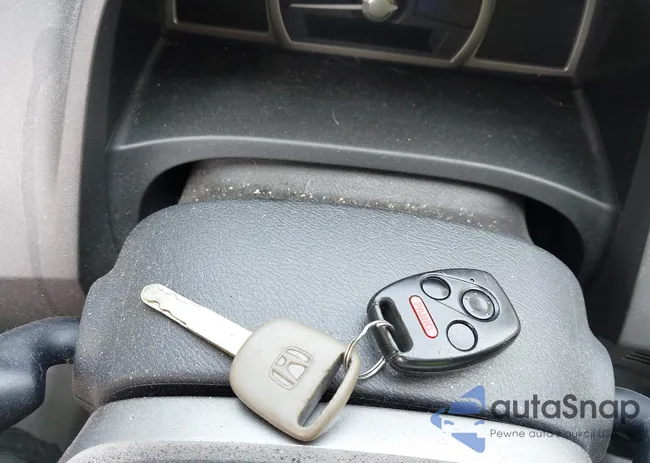 1HGFA16876L021513: 42421788