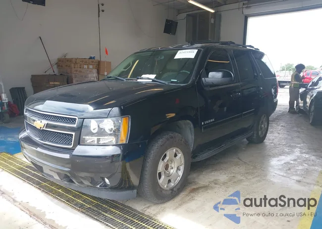 1GNFC13037J129669: 42421808