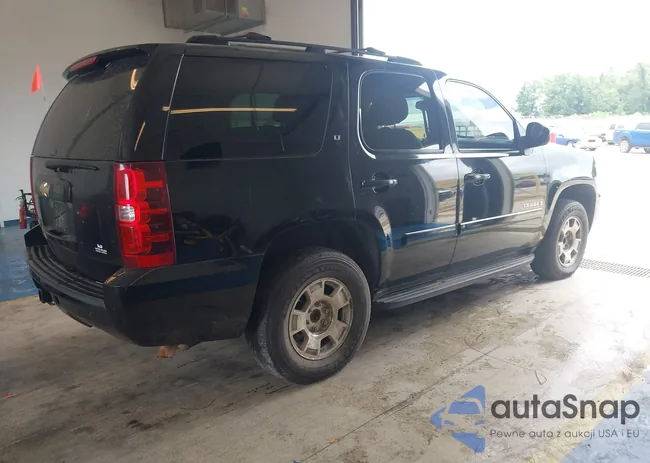 1GNFC13037J129669: 42421808