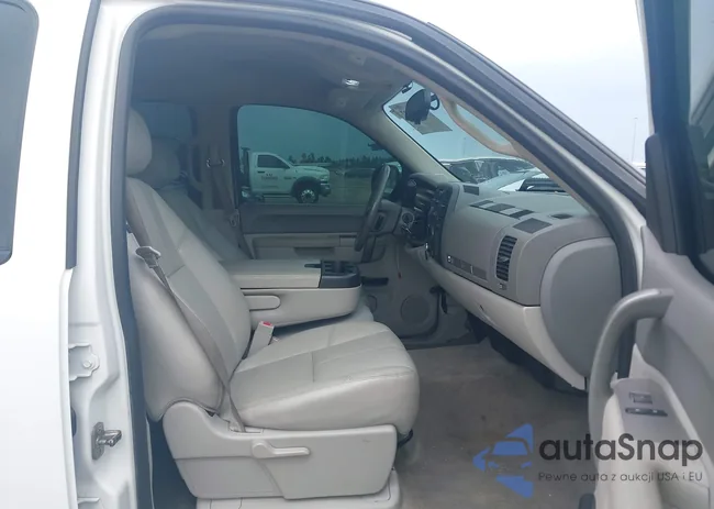 3GTP1VE09DG359401: 42421837