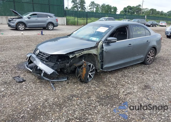 3VWDB7AJ0JM260356: 42423032