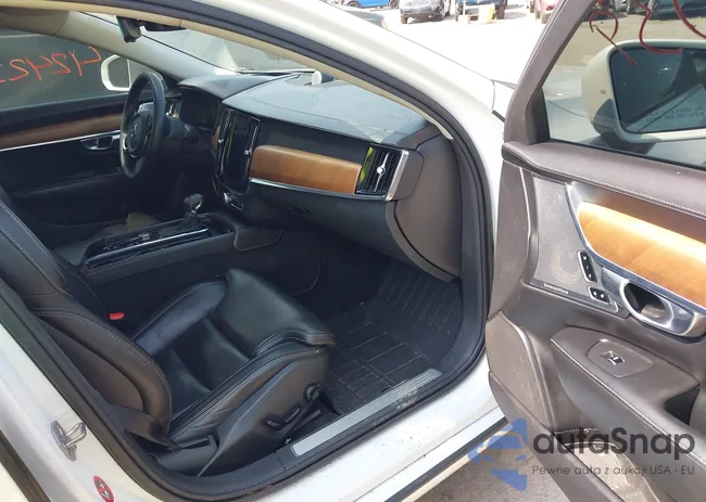 LVY992ML7JP017988: 42423039