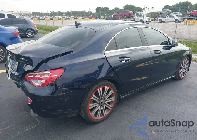 WDDSJ4EBXJN691975: 42423114