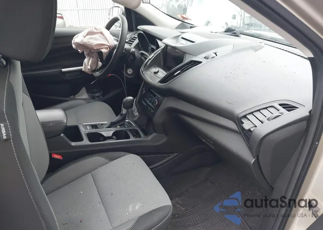 1FMCU9GD0HUB64542: 42423131