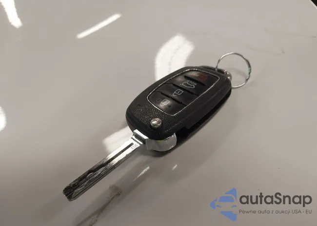 KM8J3CA47GU140320: 42423173