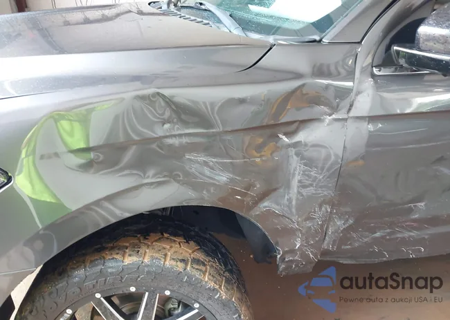 1FMJK2AT6LEA84668: 42423180