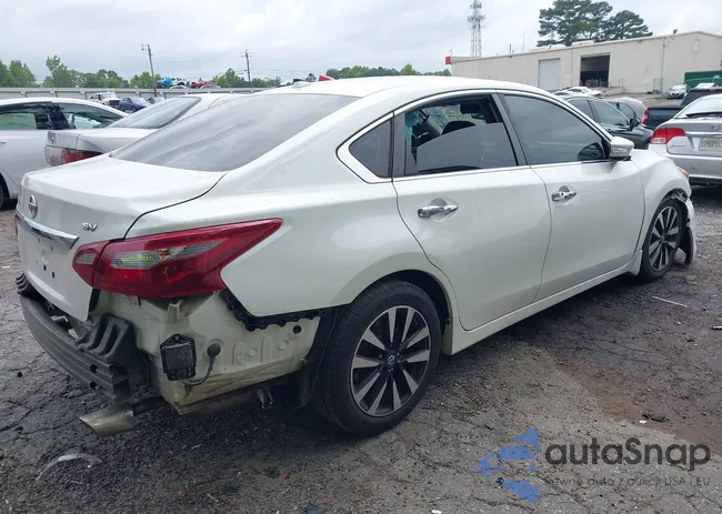 1N4AL3APXJC233320: 42423214