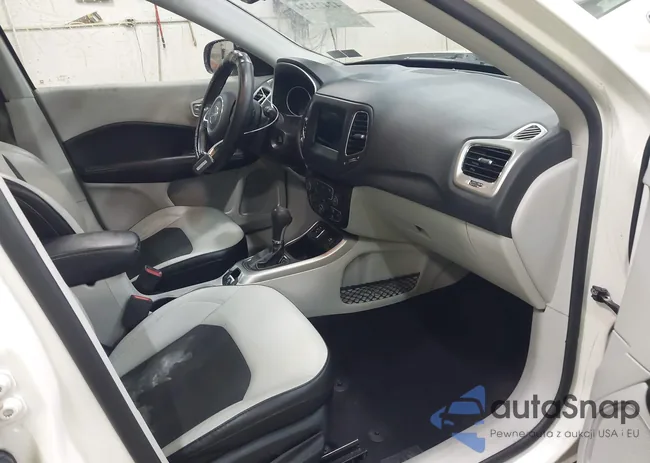 3C4NJCBB8KT685910: 42423224